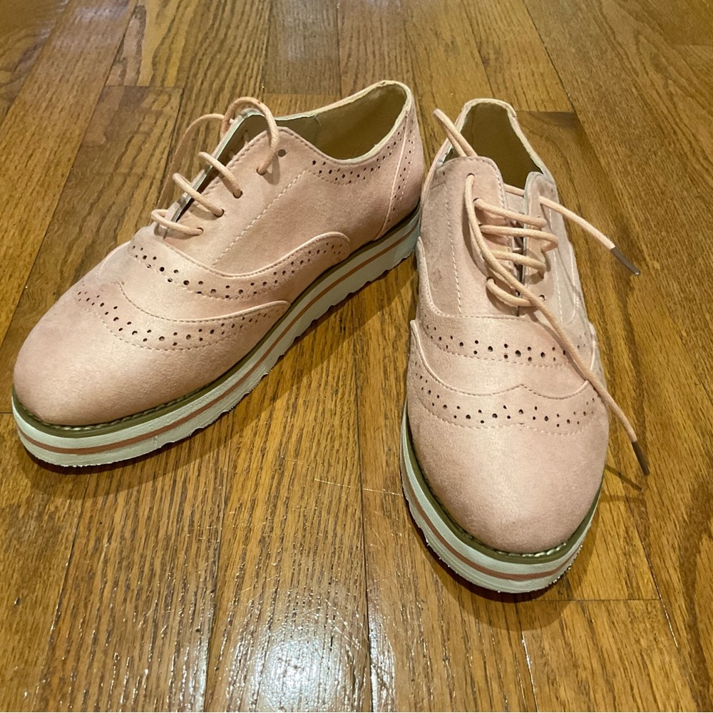 Platform Oxfords Sneakers | Pink and lightweight